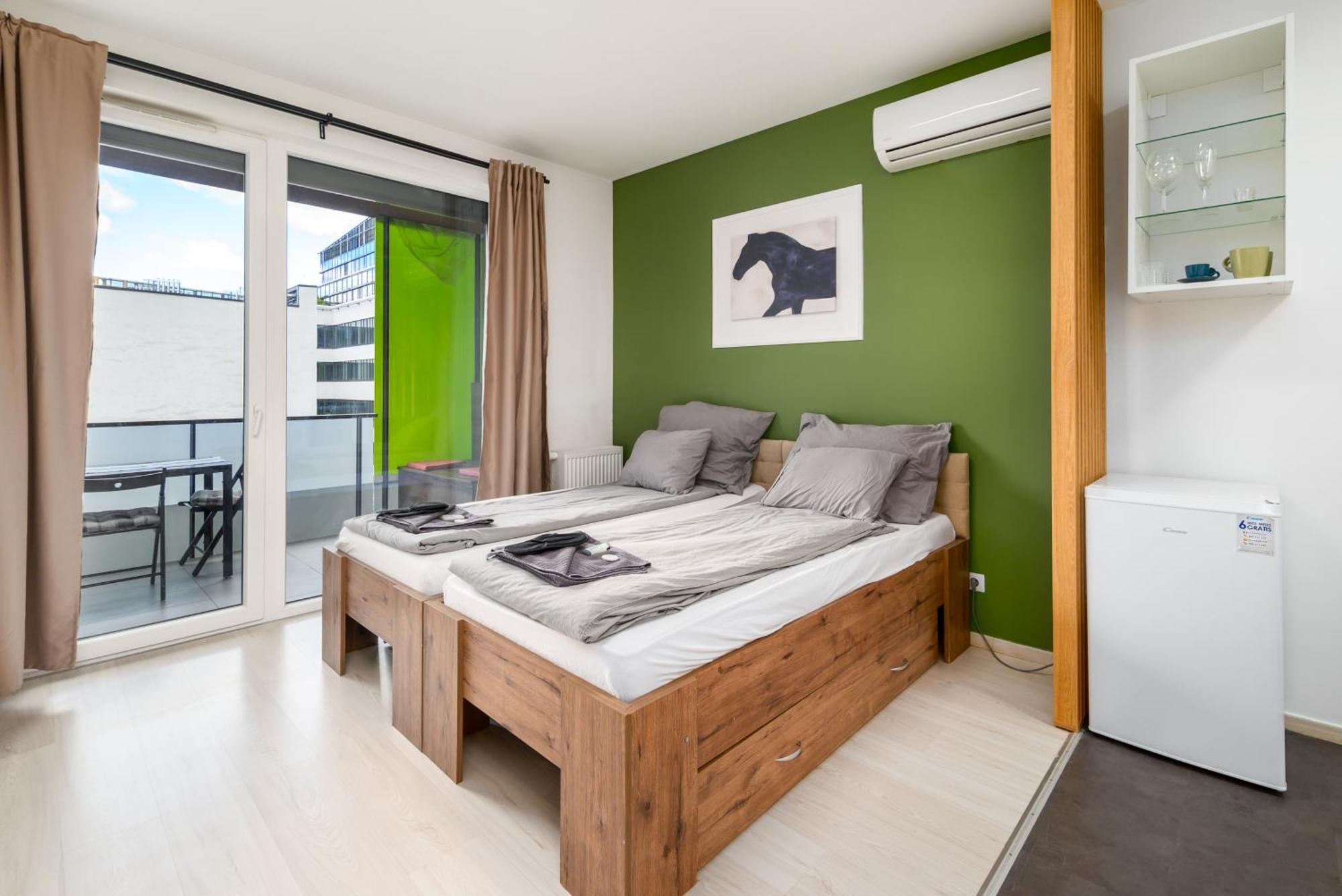 Atrium Residence Deluxe Suite-Free Parking Garage Same Building بودابست المظهر الخارجي الصورة